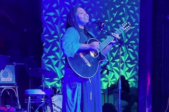 Discover Talie's Debut EP 16 Novembre featured